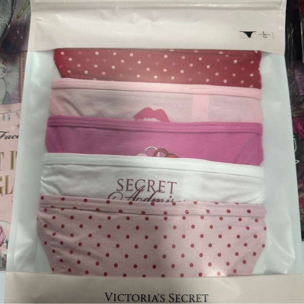Victoria's Secret cotton v-string Panties